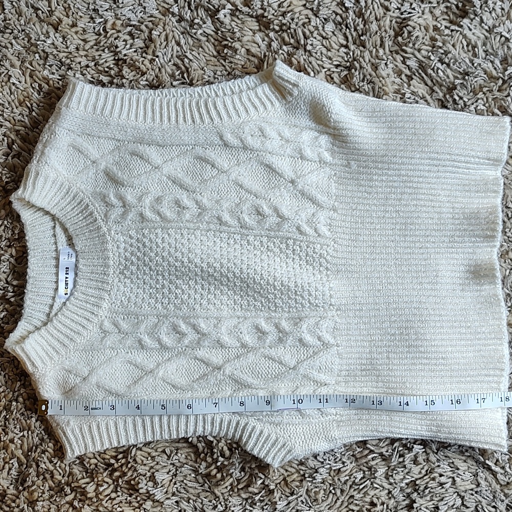 Cropped Sleeveless Sweater